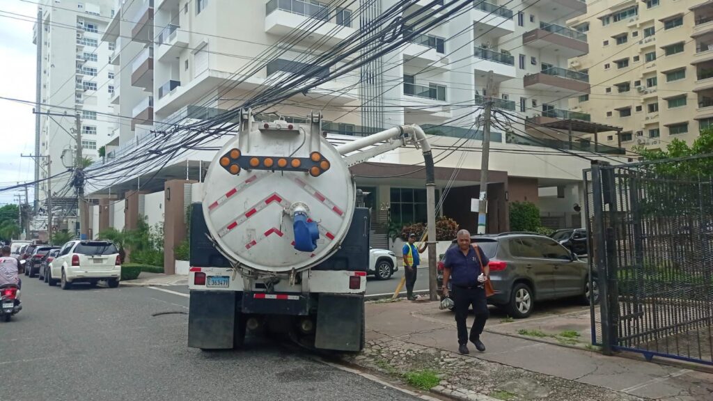 adn-realiza-operativos-de-limpieza-para-mitigar-efectos-de-las-lluvias
