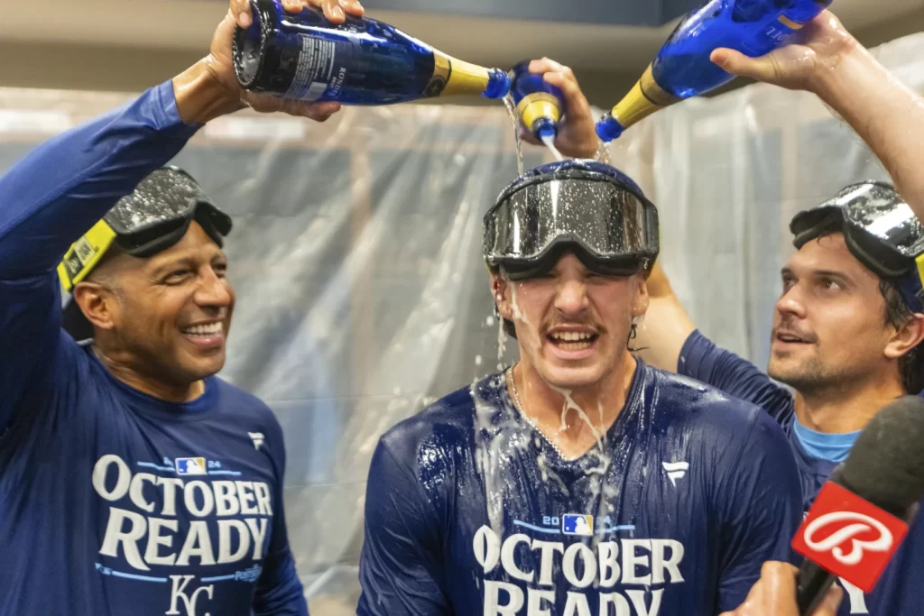 royals-logran-sorprendente-regreso-y-clasifican-a-los-playoffs-tras-106-derrotas