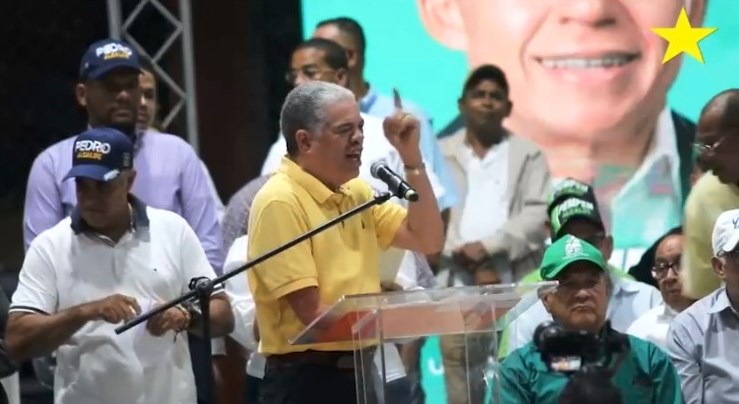 reportaje-–-con-expulsion-de-amarante,-danilo-sigue-demostrando-es-ley,-batuta-y-constitucion-en-el-pld
