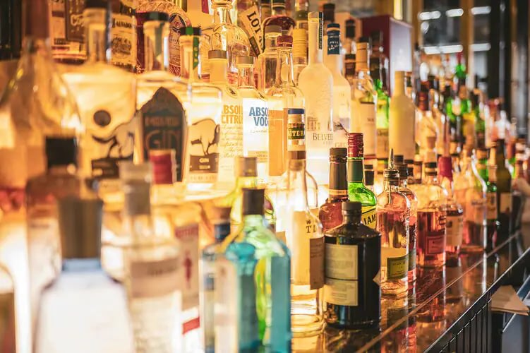gobierno-aumentara-impuestos-a-bebidas-alcoholicas-dependiendo-grado-de-alcohol