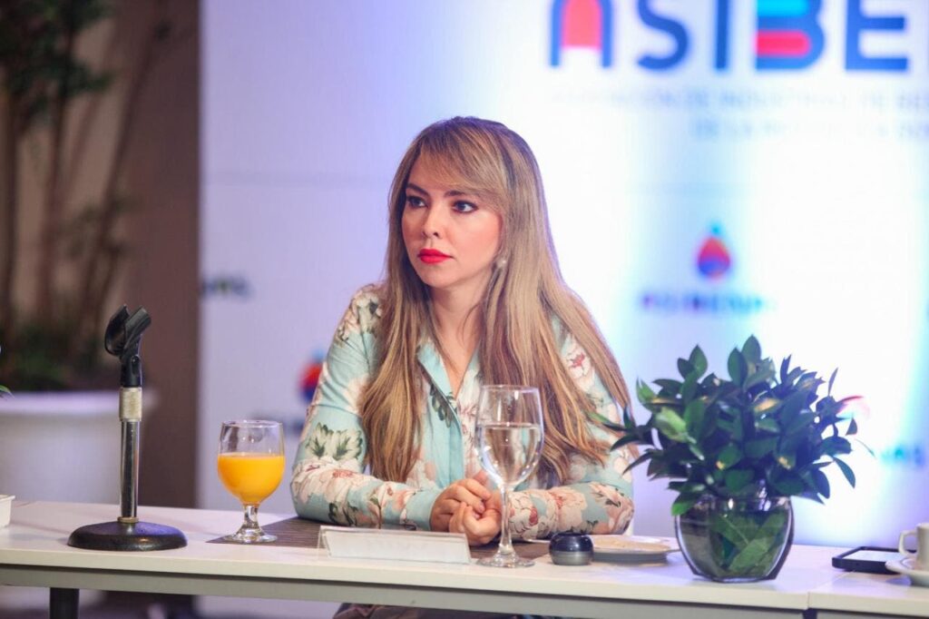 asibenas-pide-a-gobierno-reconsiderar-reforma-fiscal,-preve-sera-“duro-golpe”