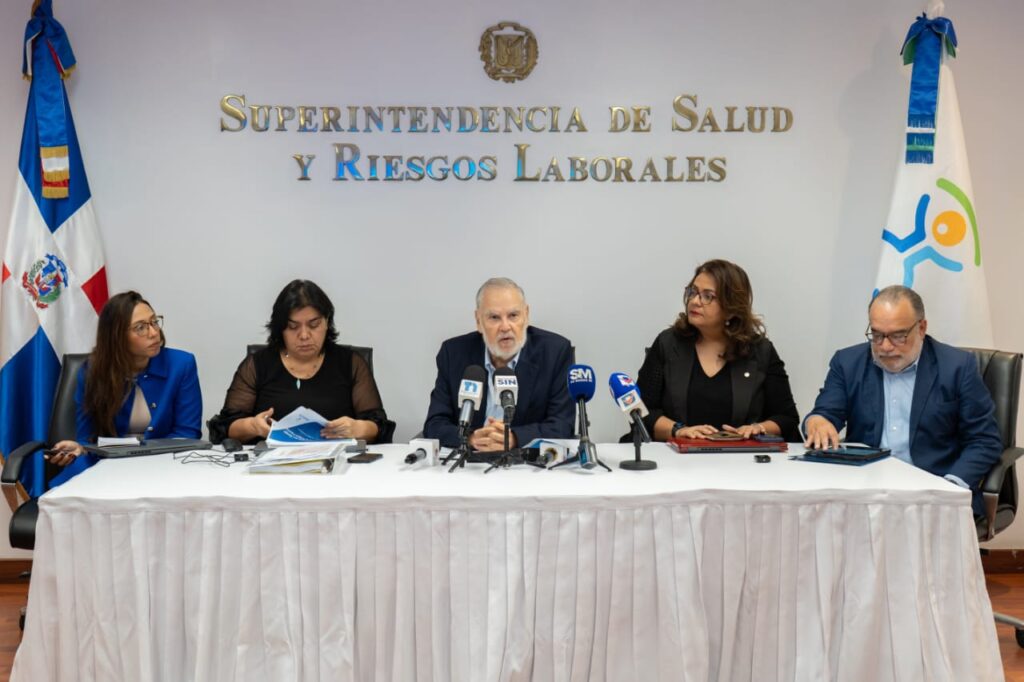 sisaril-defiende-propuesta-de-per-capita-diferenciado-a-ars