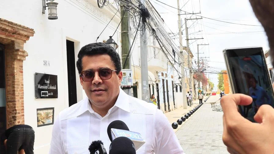 video:-david-collado-hace-advertencia-a-contratistas-por-retrasos-en-obras-de-la-ciudad-colonial