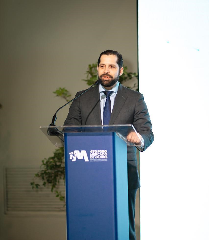 ernesto-bournigal-destaca-impacto-del-mercado-de-valores-como-motor-de-desarrollo-economico