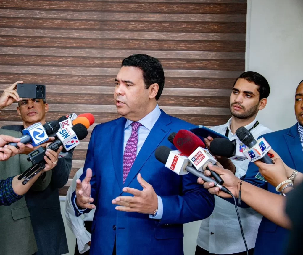 senador-baron-duluc:-“el-tema-de-la-cesantia-esta-cerrado-y-no-se-va-a-tocar”