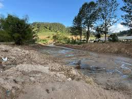 fuerza-del-pueblo-denuncia-que-continua-depredacion-del-rio-tireo-ahora-con-empleados-del-minerd