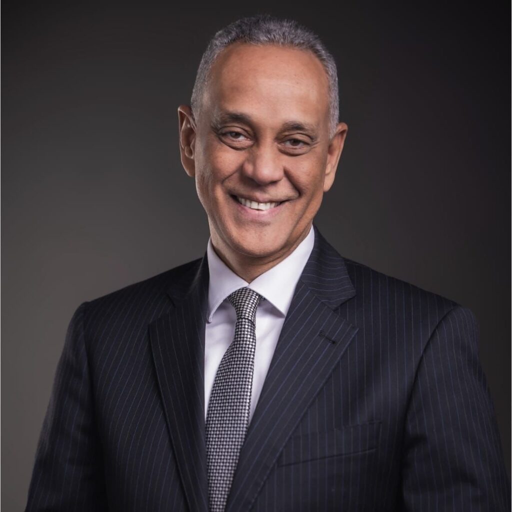 manolo-pichardo-insta-al-gobierno-a-aprovechar-ingreso-a-la-ocde-con-una-vision-de-desarrollo-integral