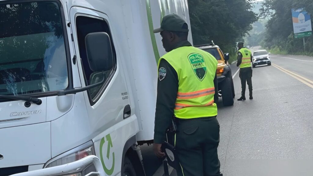 ciudadanos-denuncian-multas-duplicadas,-placas-ajenas-y-fallos-del-sistema