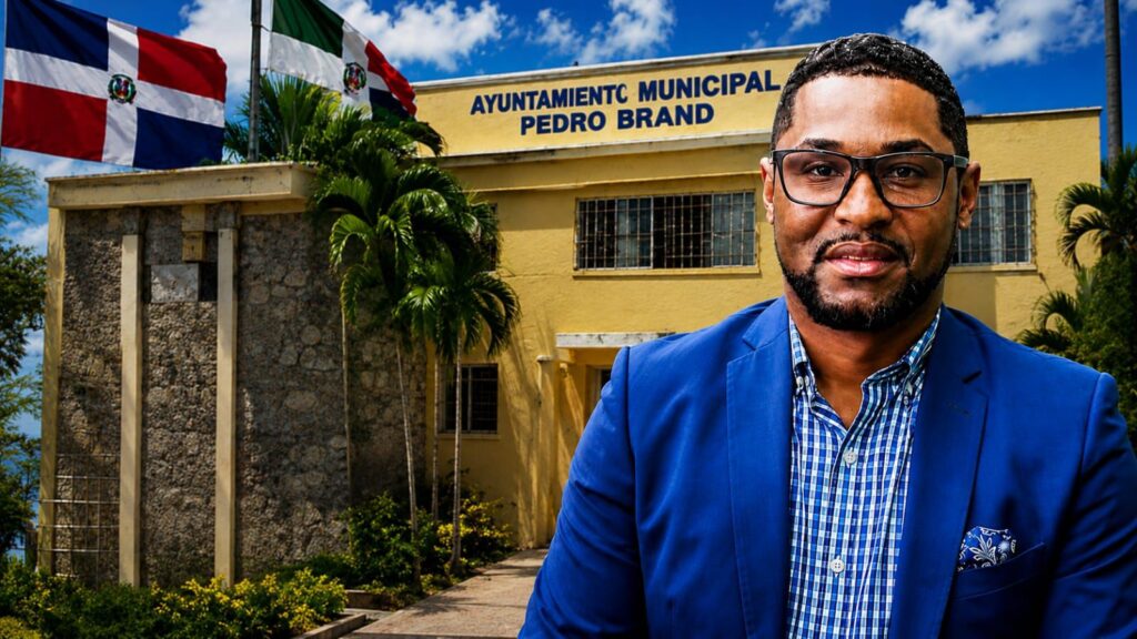 Ramón Dolores de la Cruz se perfila como principal opción a la Alcaldía de Pedro Brand en 2028